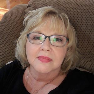 Meet your Posher, Martha